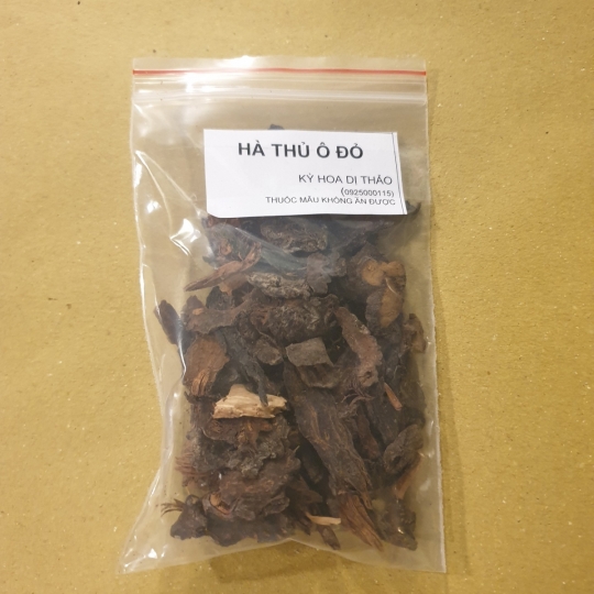 Hà thủ ô đỏ